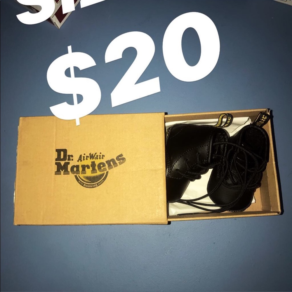 Baby shoes